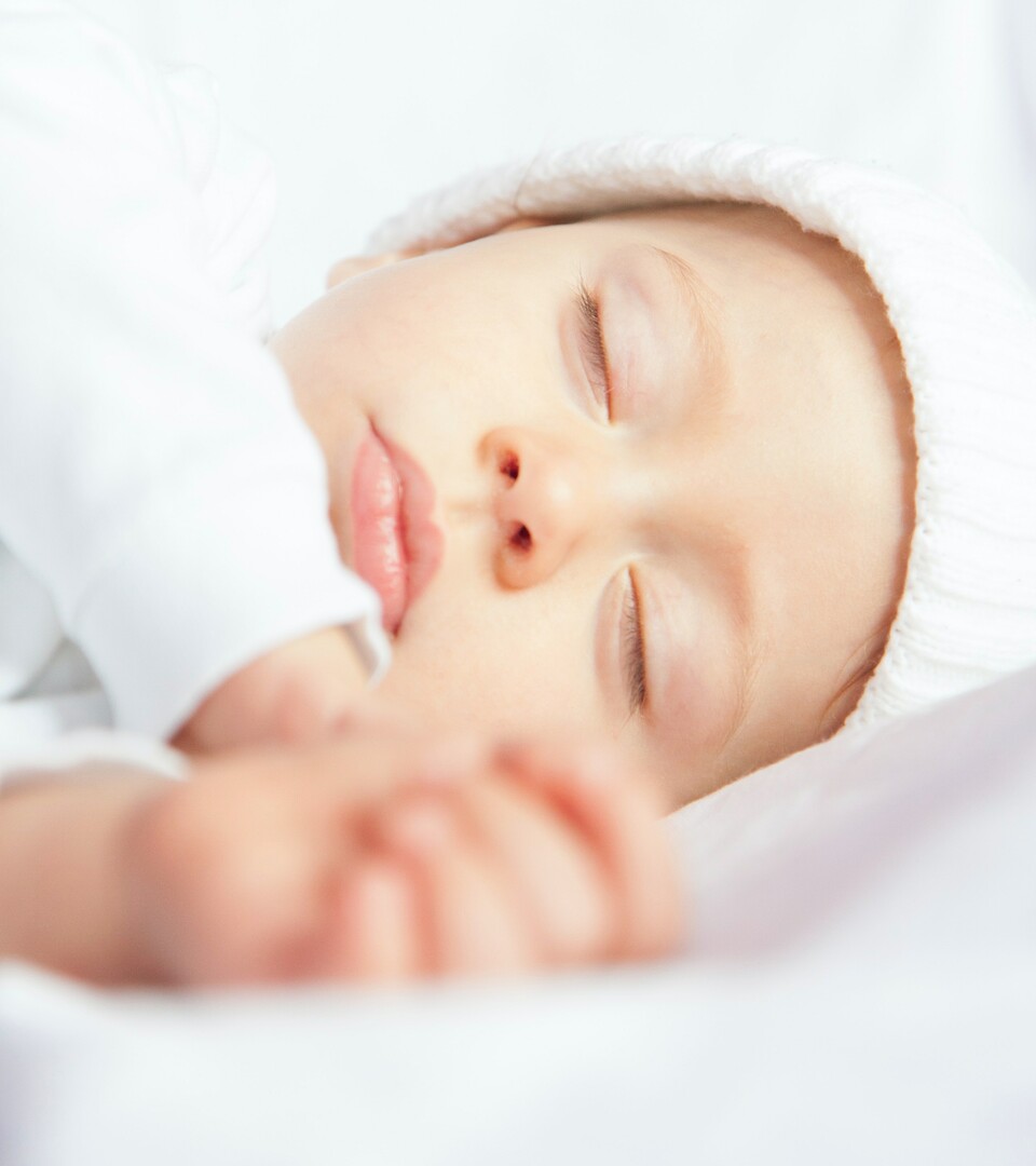bebé a dormir